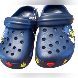 Kids Navy Blue Clogs with sonic design, and charms